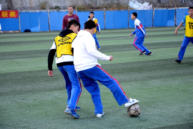 上海男篮官宣续约刘铮 上赛季荣膺本土抢断王