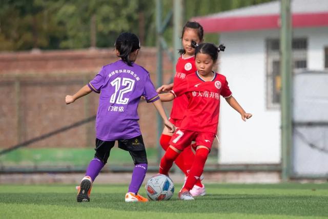 新援到位！广州队签下巴里-布朗 1米91双能卫